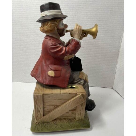 Willie Melody in Motion the Hobo Clown Playing Flute 12” Figure Does Not Work - Picture 8 of 10